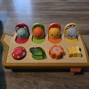 Fisher-Price Hide & Peek Pop-Up Animal-Themed Baby Sensory Activity Toy